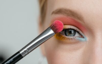 Make up tips voor blauwe ogen en een lichte huid. Zo steel jij de show